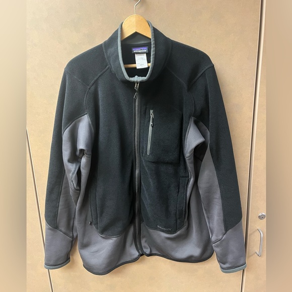 Patagonia R1 or R2 Coat - Picture 1 of 6